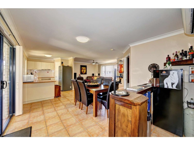 71 Searle Street, Thabeban QLD 4670