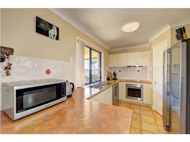71 Searle Street, Thabeban QLD 4670