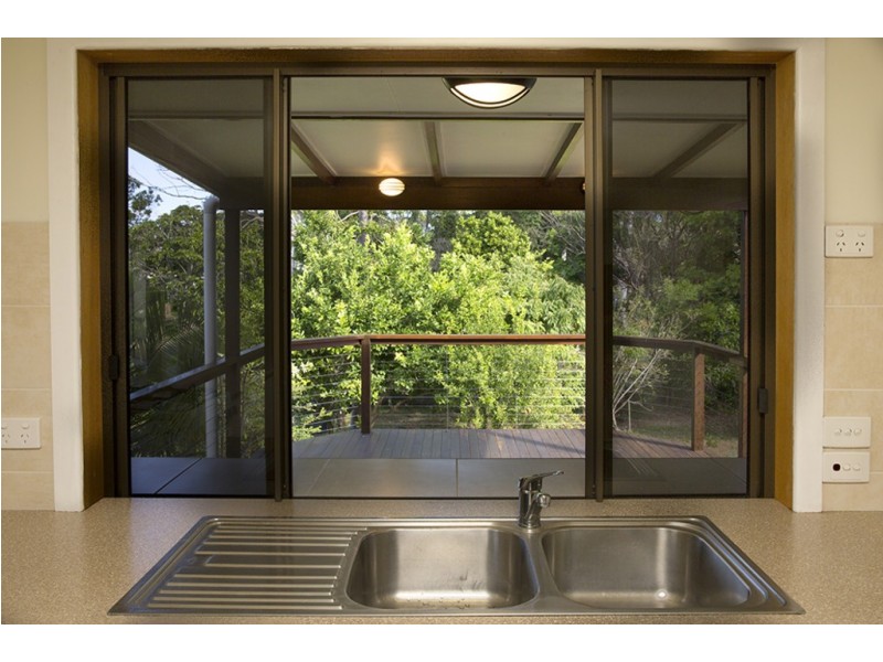 10 Wilding Street, Bundaberg South QLD 4670