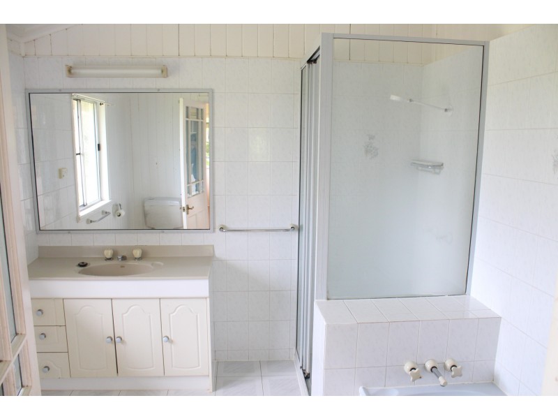 96 Gahans Road, Fairymead QLD 4670