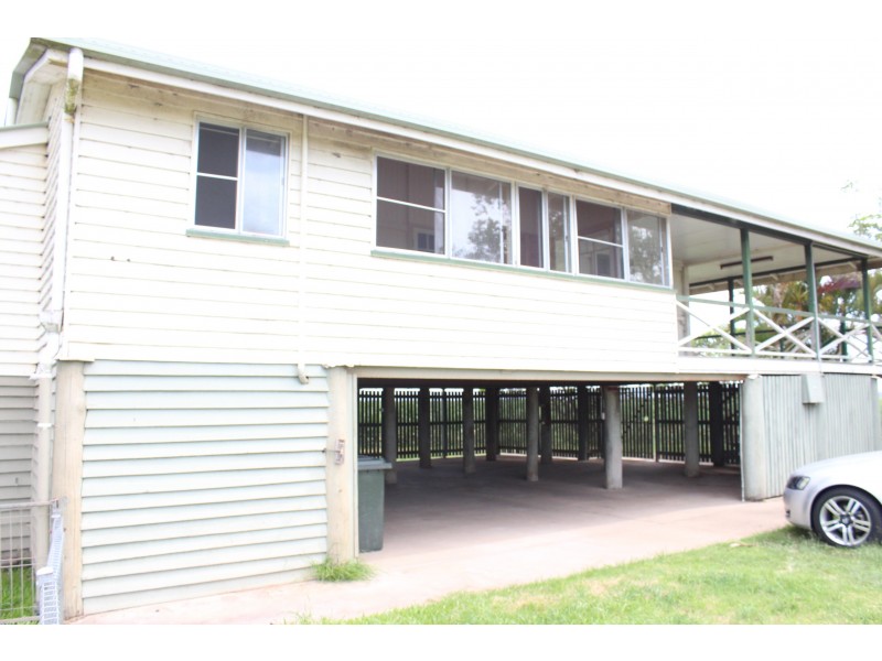 96 Gahans Road, Fairymead QLD 4670