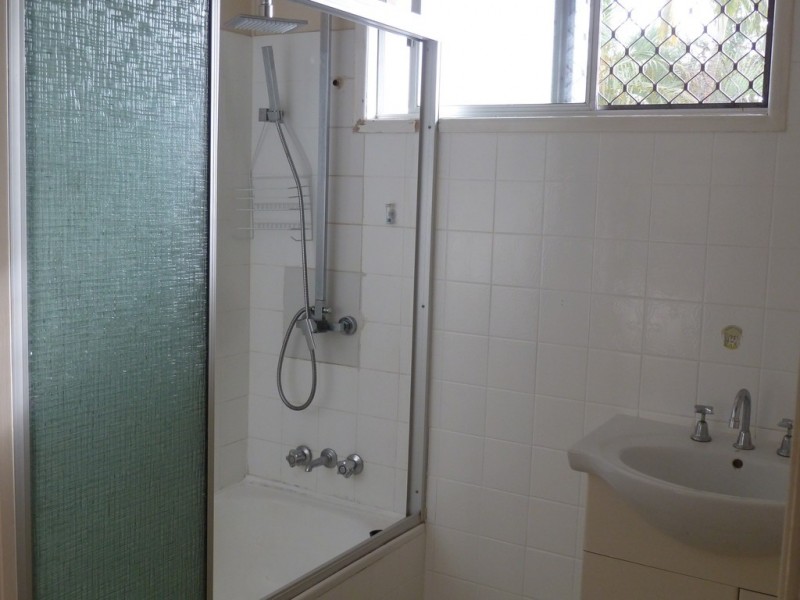 1A Donald Street, Bundaberg North QLD 4670