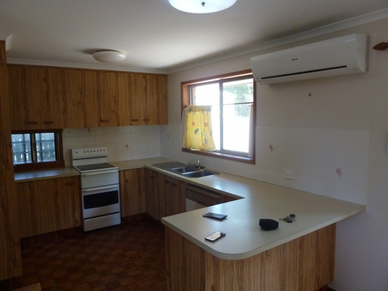 1A Donald Street, Bundaberg North QLD 4670