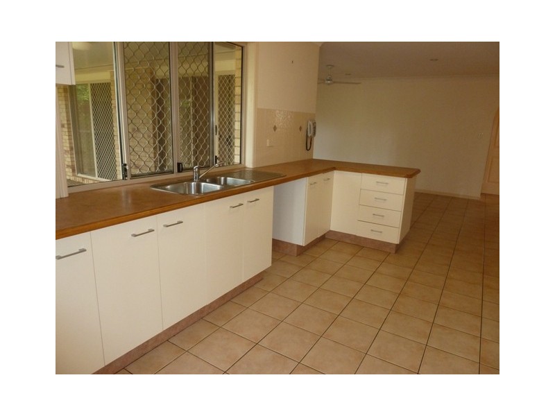 7 Bay Court, Bargara QLD 4670