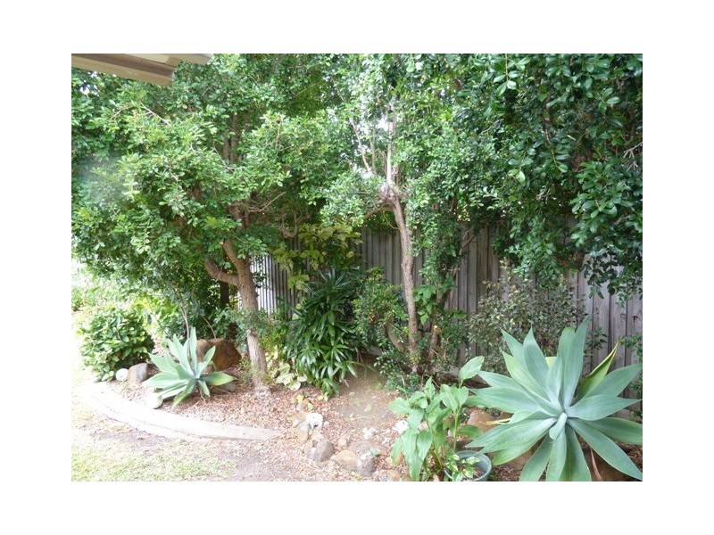 7 Bay Court, Bargara QLD 4670