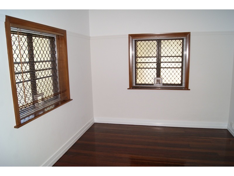 86 Maryborough Street, Walkervale QLD 4670