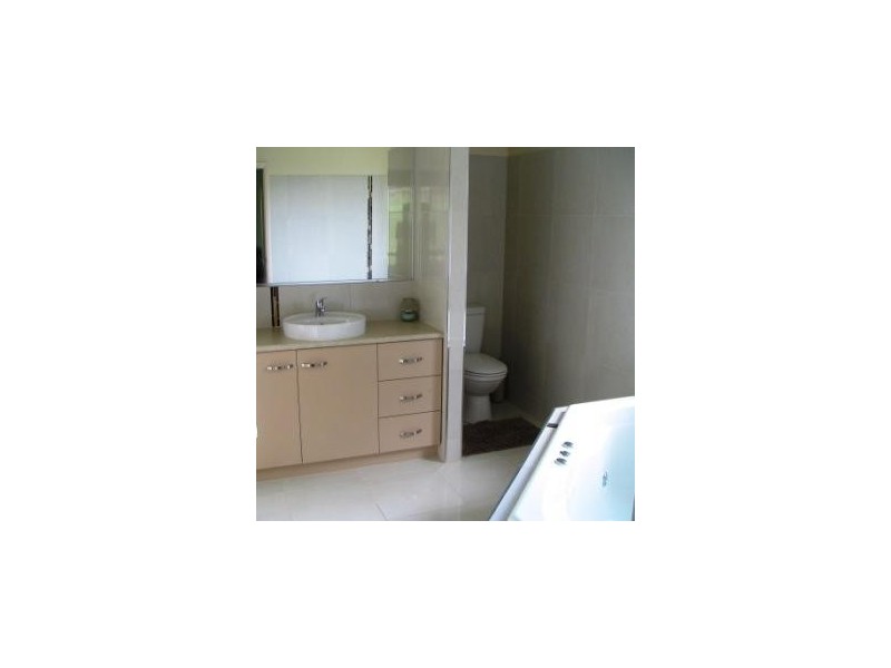 3 HAMILTON DRIVE, VALE VIEW, Toowoomba QLD 4350