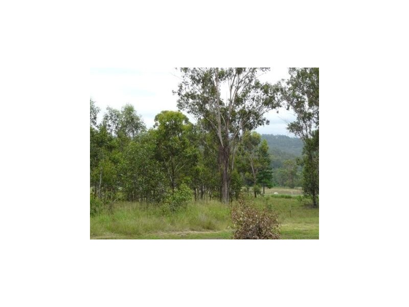 9  Cemetery Road, Murphys Creek QLD 4352