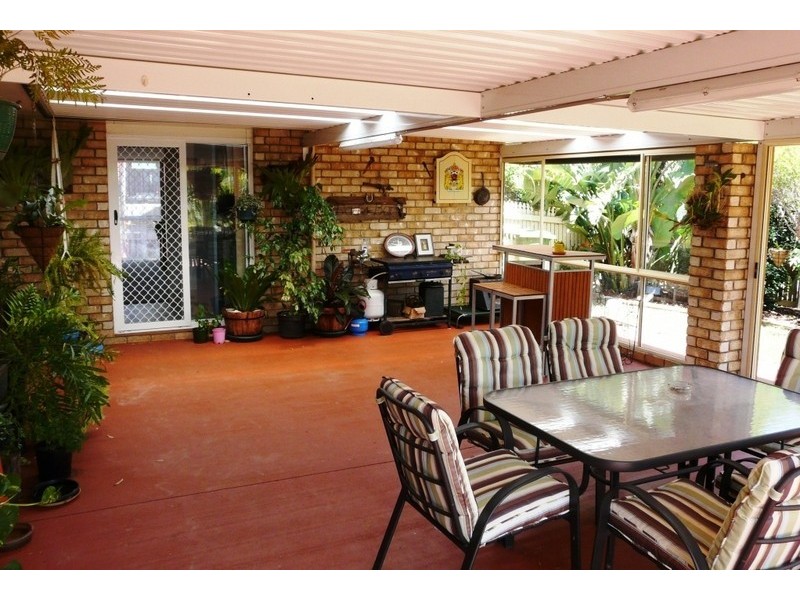 1 Westfield Drive, Westbrook QLD 4350