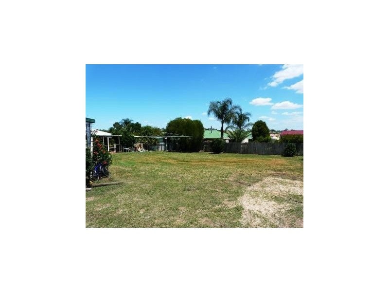 1 Westfield Drive, Westbrook QLD 4350