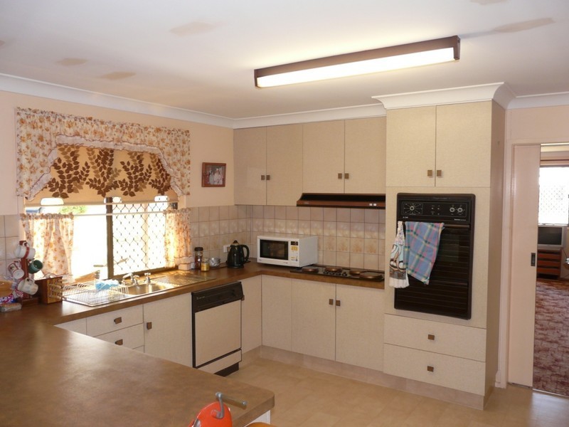 3 Fergusons Road, Westbrook QLD 4350