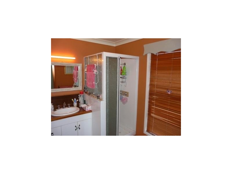 13 Woden Street, Murphys Creek QLD 4352