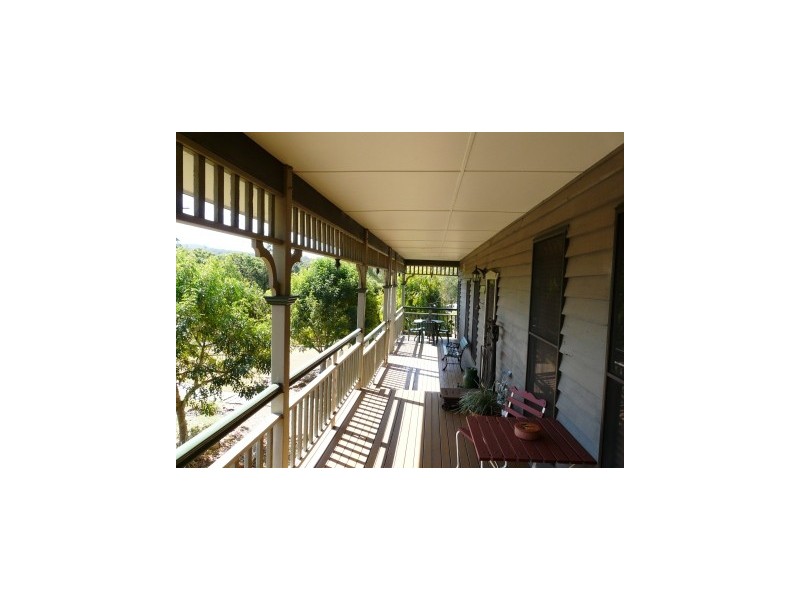 13 Woden Street, Murphys Creek QLD 4352