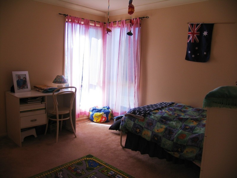 17 Kirralee Crt, Westbrook QLD 4350