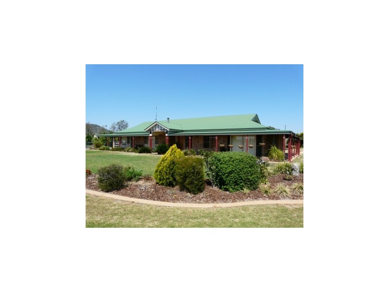 ” Oakmore Park”, Toowoomba QLD 4350