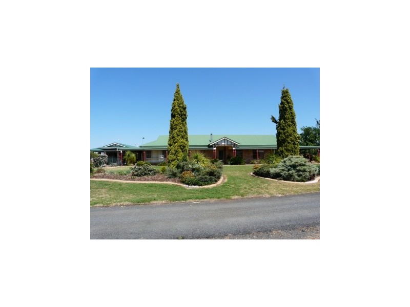 ” Oakmore Park”, Toowoomba QLD 4350