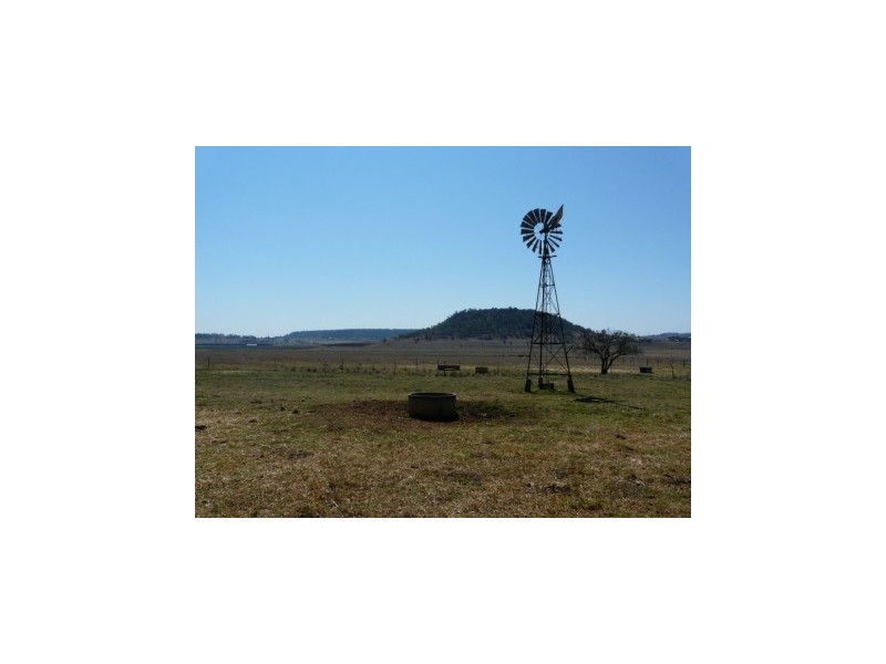 ” Oakmore Park”, Toowoomba QLD 4350