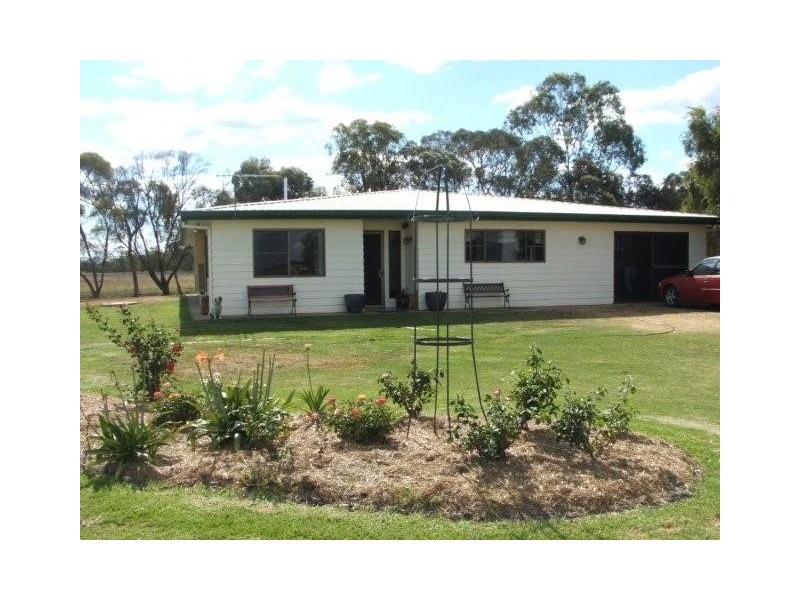 112 Blaxland Irvingdale Road, Dalby QLD 4405