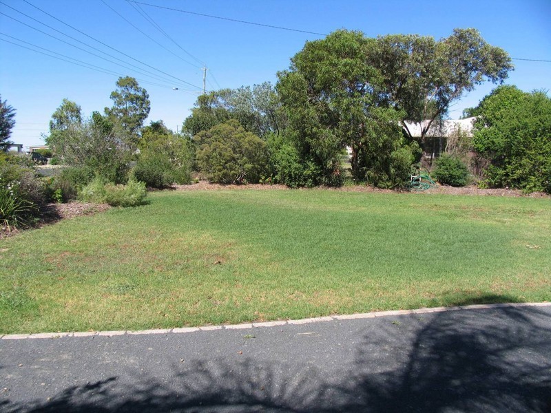 103 Main Street, Westbrook QLD 4350