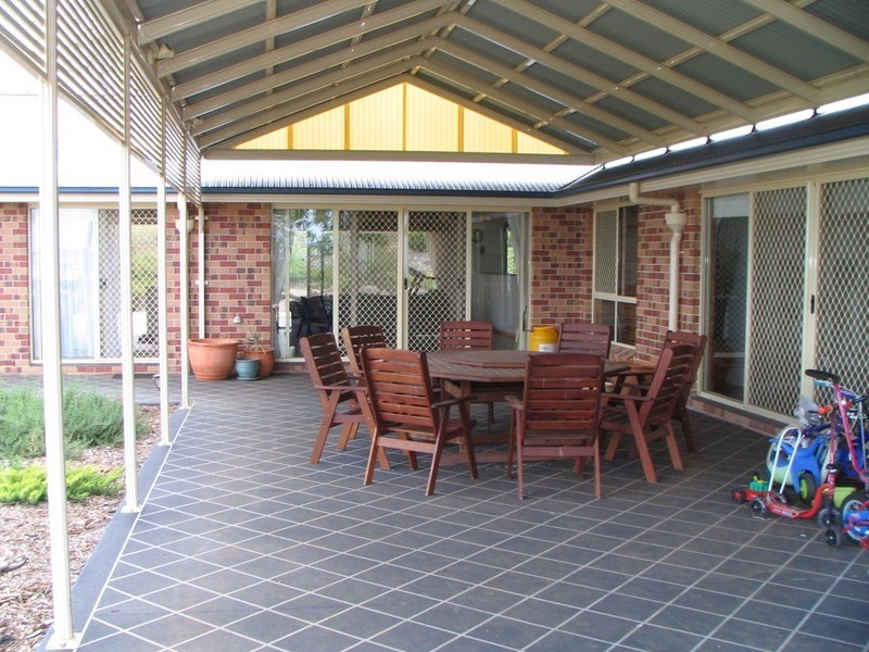 8 GRAHAM DRIVE, VALE VIEW, Toowoomba QLD 4350