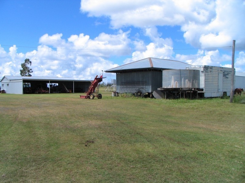 11985 Warrego Highway, Oakey QLD 4401