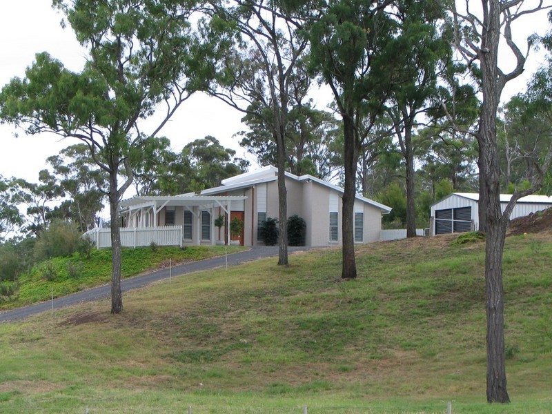 2 HAMILTON DRIVE, VALE VIEW, Toowoomba QLD 4350