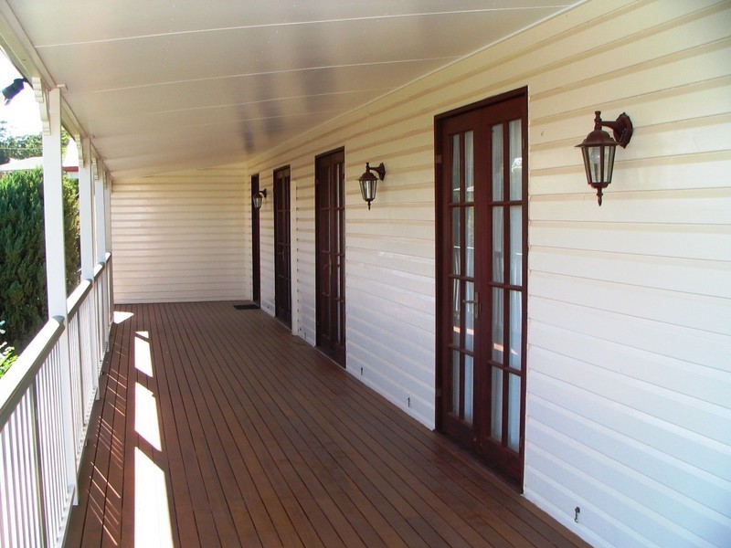 8 STARK DRIVE, VALE VIEW, Toowoomba QLD 4350