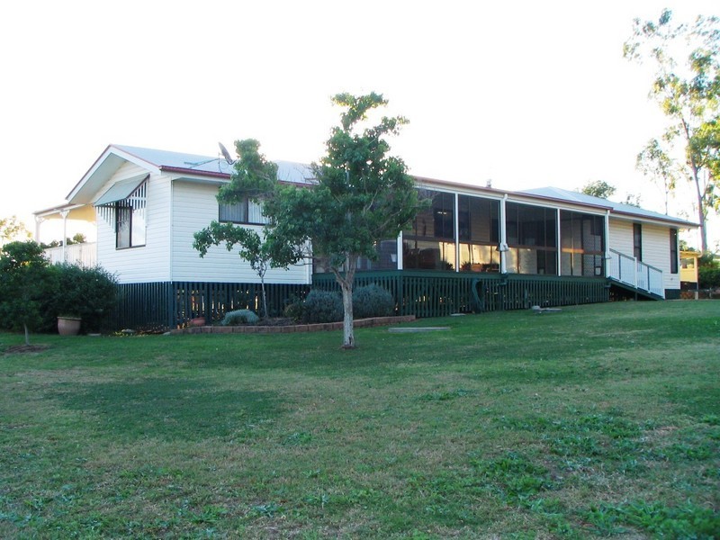 8 STARK DRIVE, VALE VIEW, Toowoomba QLD 4350