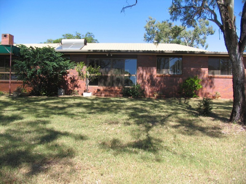 230 Drews Rd, Westbrook QLD 4350