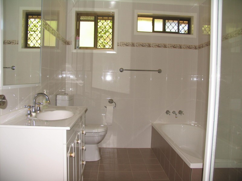 230 Drews Rd, Westbrook QLD 4350