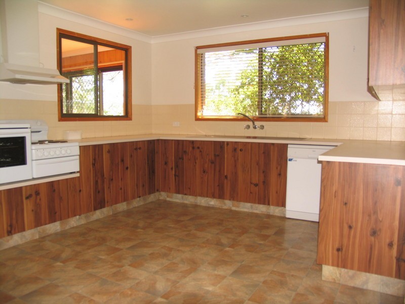 230 Drews Rd, Westbrook QLD 4350