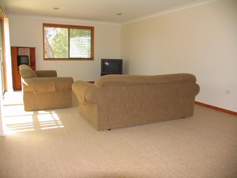 230 Drews Rd, Westbrook QLD 4350