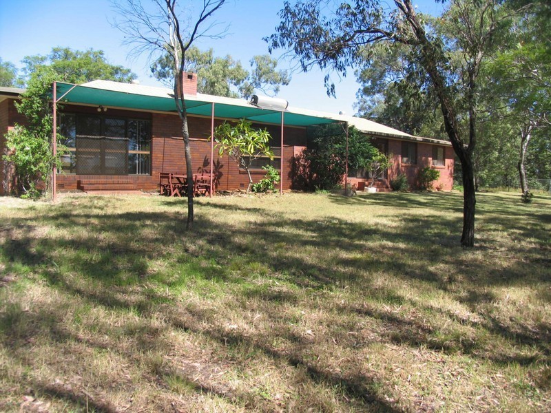 230 Drews Rd, Westbrook QLD 4350