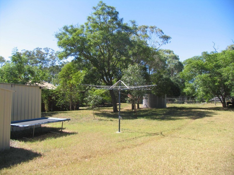 230 Drews Rd, Westbrook QLD 4350