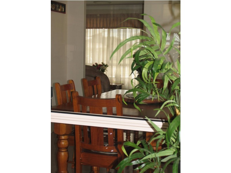 1 Schaefer Crt, Westbrook QLD 4350