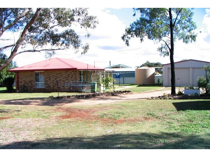 19 HANDLEY DRIVE, Westbrook QLD 4350