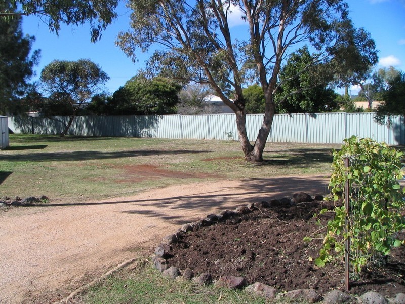 19 HANDLEY DRIVE, Westbrook QLD 4350