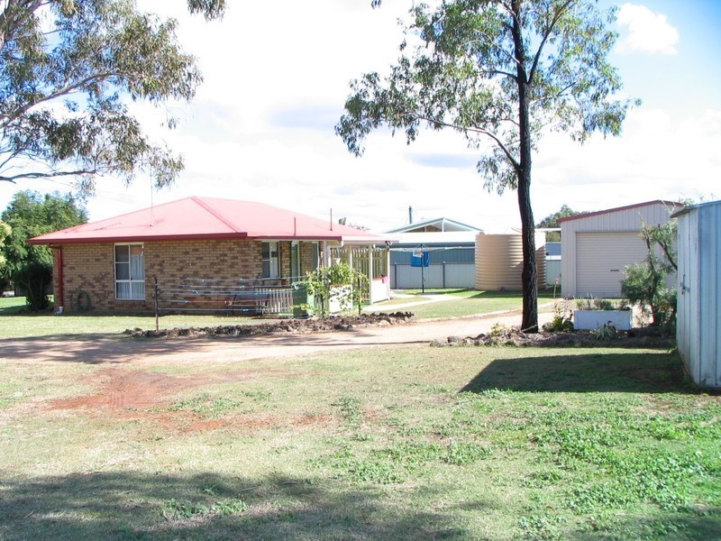 19 HANDLEY DRIVE, Westbrook QLD 4350