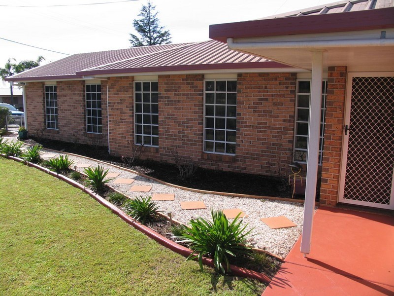 6 Luxford Street, Kearneys Spring QLD 4350