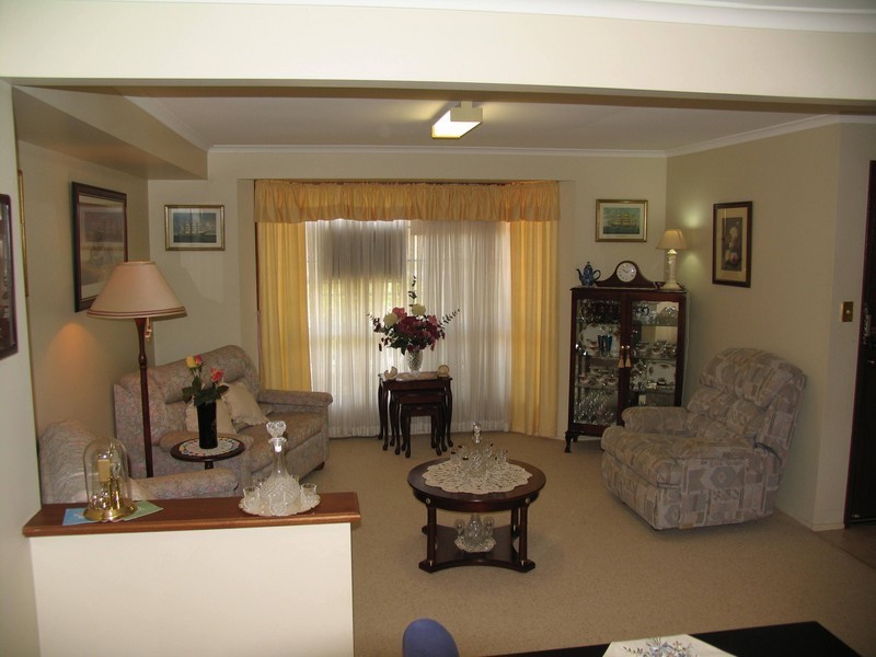 6 Luxford Street, Kearneys Spring QLD 4350