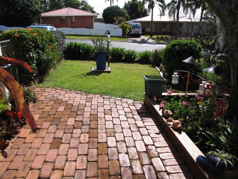 6 Luxford Street, Kearneys Spring QLD 4350