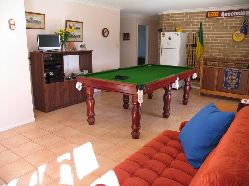 52 Westfield Dr, Westbrook QLD 4350