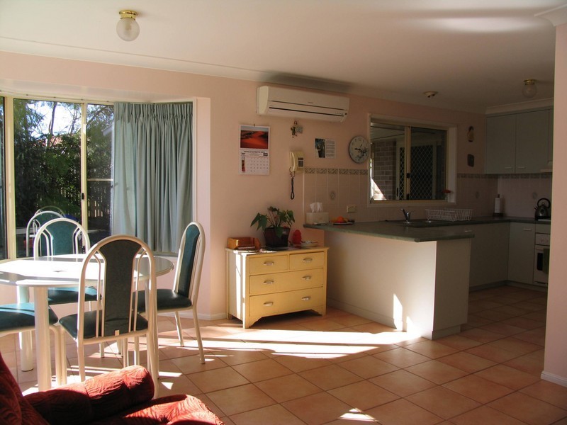 52 Westfield Dr, Westbrook QLD 4350