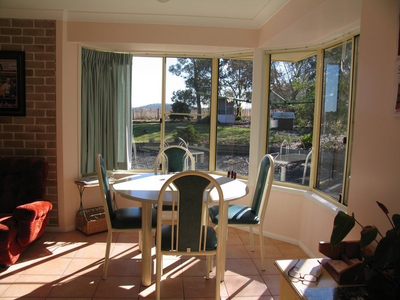 52 Westfield Dr, Westbrook QLD 4350