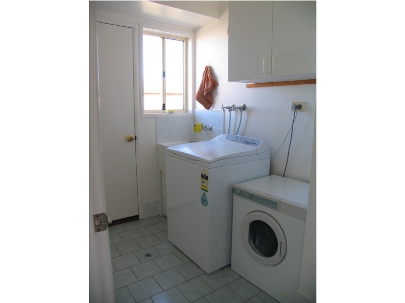 52 Westfield Dr, Westbrook QLD 4350