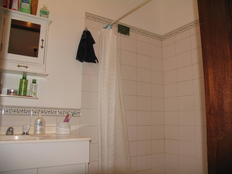 25 Danica Crt, Kearneys Spring QLD 4350