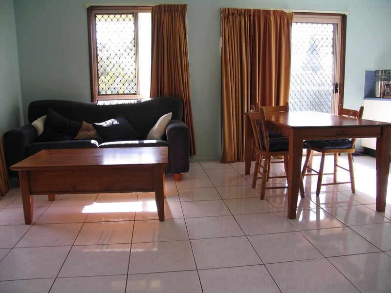 25 Danica Crt, Kearneys Spring QLD 4350