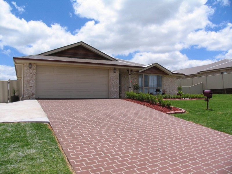 67 Whitman Street, Westbrook QLD 4350
