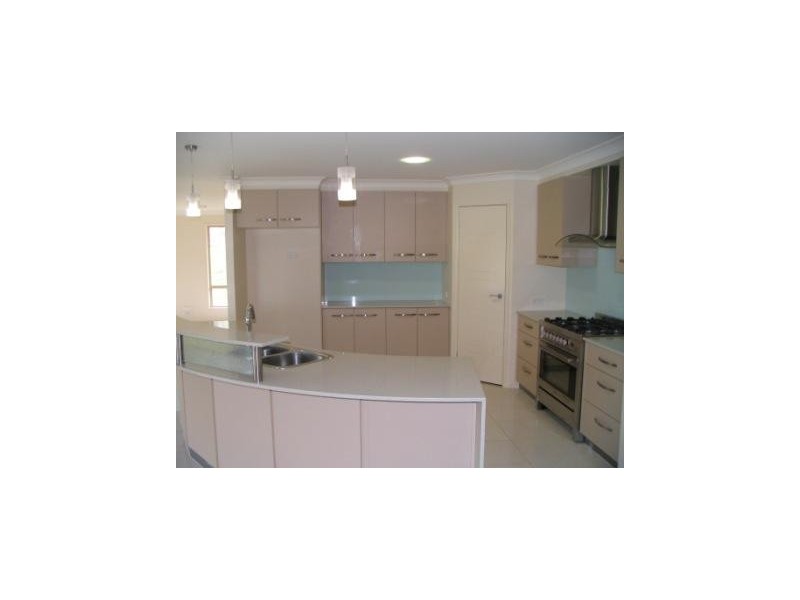 3 HAMILTON DRIVE, VALE VIEW, Toowoomba QLD 4350