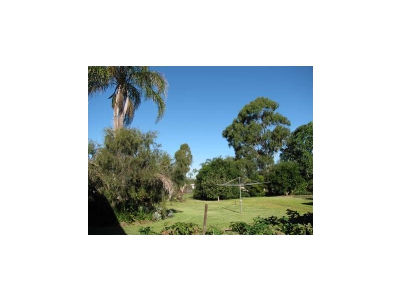 6 Bailey, Southbrook QLD 4363